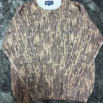 BoTT 나뭇결 스웨터 M 사이즈