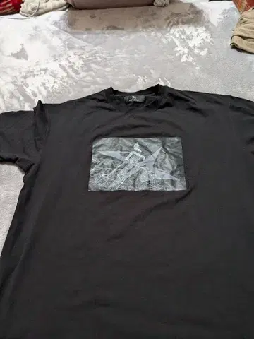 MATIN AVENIR 블랙 그래픽 프린트 T셔츠 L 사이즈