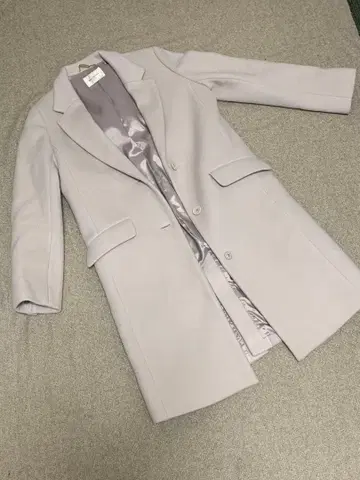 Debut de fiore 베이지 싱글 버튼 체스터 코트