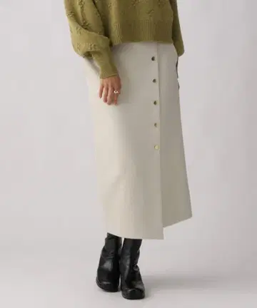 새상품급 아파트 바이 로리즈 스커트