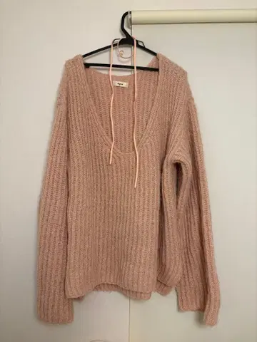 mideal 핑크 V넥 니트 긴팔