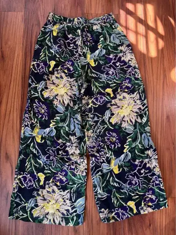 꽃무늬 와이드 팬츠 45R