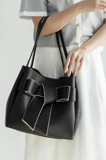 [ 새상품 ] 란다 리본 토트백