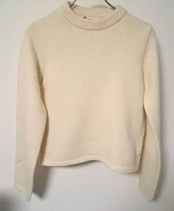 LAMXIS 아이보리 크루넥 니트 스웨터