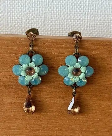 Michal Negrin 미하엘 네그린 귀걸이 (양쪽 귀용)