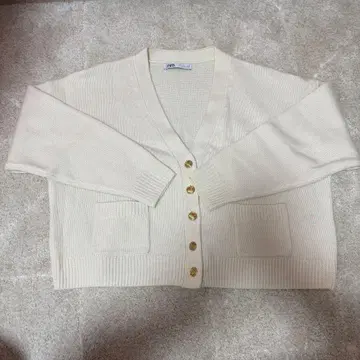 ZARA 아이보리 V넥 가디건 [ 새상품 미사용 ]