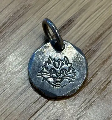 TCBjeans 목걸이 탑