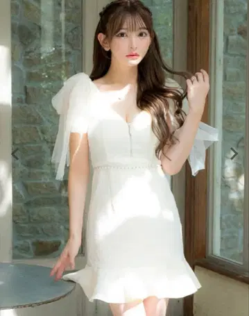 Tika 드레스 화이트 쿠로사키 미사