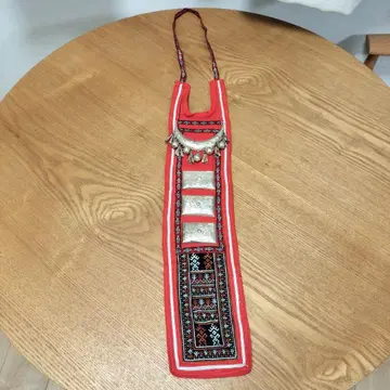 [ 베트남 ] 빨간 자오족의 장식 / 민족 의상