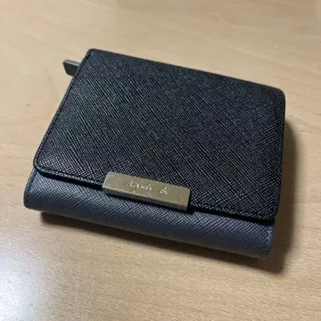 agnes b. 지갑 이단 접이