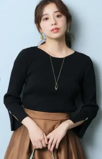 JUSGLTTY 심플 보트 리브 니트 블랙 택 포함