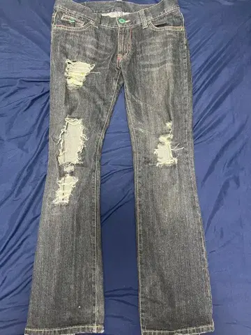 데미지 데님 스터드 y2k 그런지 펑크 시크 스타일