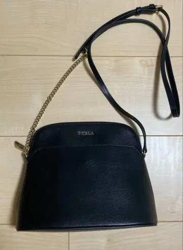 FURLA 훌라 숄더백 사선 마이키 가죽 블랙
