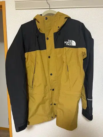 THE NORTH FACE 마운틴 라이트 자켓