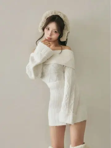 Darich 오프숄더 니트 원피스 미사용 새상품