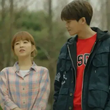 힘쎈 여자 도봉순 박형식 박보영 착용