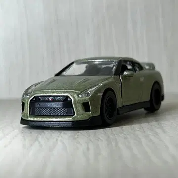 마조렛 닛산 GT-R