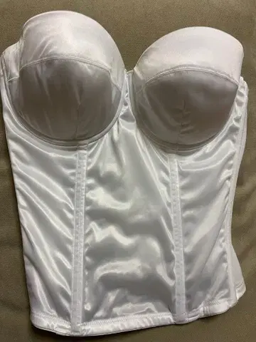 트림프 웨딩 뷔스티에 E70