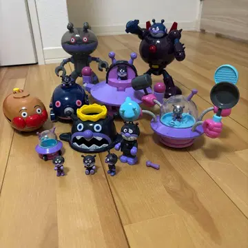 세균맨 피규어 세트