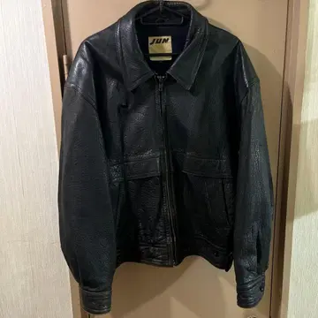 블랙 가죽 자켓