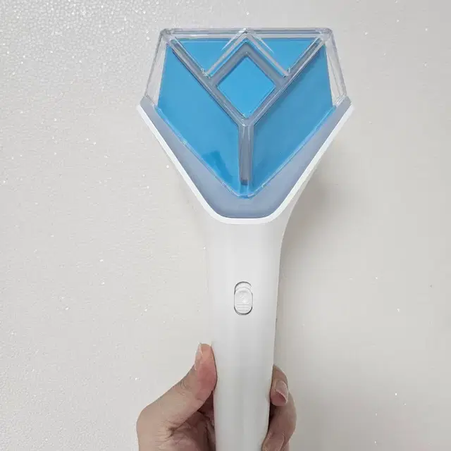 임영웅 공식 응원봉 판매