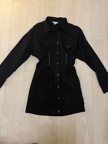 MOUSSY 블랙 원피스 미니 기장