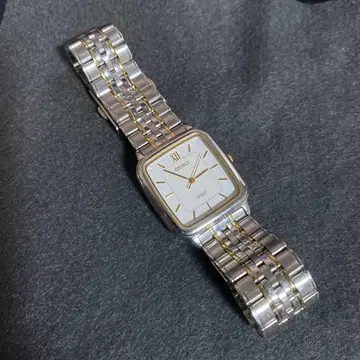 SEIKO SPIRIT 스퀘어 손목시계