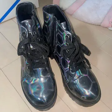 cs.T&P(티앤피) 메탈릭 스니커즈