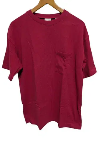 상태 A+ Goodwear의 셔츠