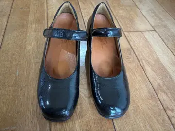 H.P.S 컴포트 슈즈 24.0cm 스트랩 블랙 에나멜