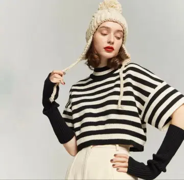 [ 미개봉 새상품 ] TNEWTIES 시대에 뒤떨어진 댄스 S