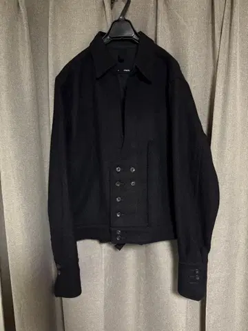 ensou. 숏 기장 울 자켓