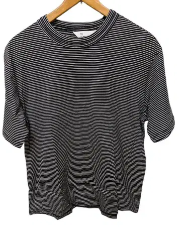 상태 A+ JUHA의 셔츠