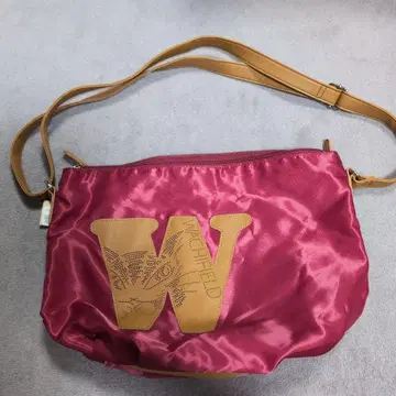 와치필드 W 페이스 컬러즈 숄더 빨간색 택 포함 새상품