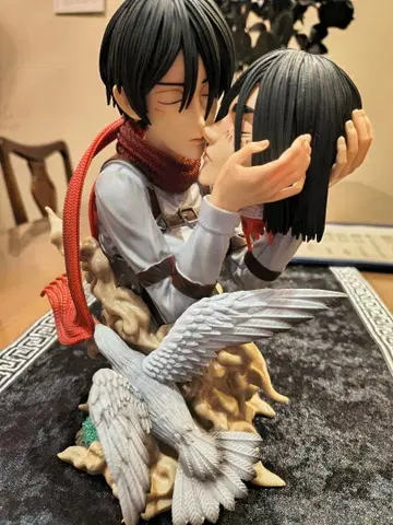 진격의 거인 미카사&엘렌 피규어 Season3