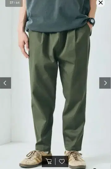 [ 새상품 ] 베이직 실루엣 이지 테이퍼드 팬츠 카키