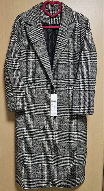 [새상품] 체크 무늬 체스터 롱 코트 M-L 대응