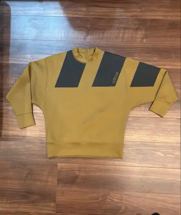 [ 새상품급 ] HYKE x adidas HY CREW SWEAT 맨투맨