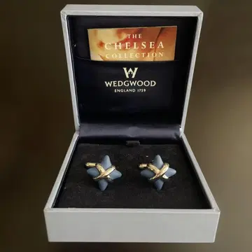 Wedgwood Chelsea Collection 커프스