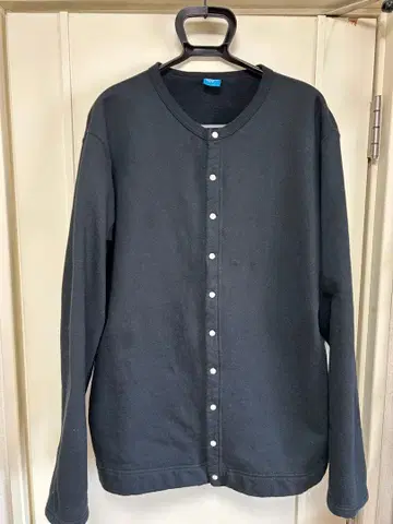 굿 온 블랙 가디건 L 사이즈