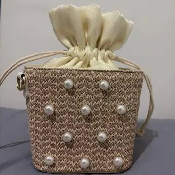 [ DIANA ] 펄 장식 카고백