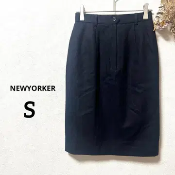 뉴요커 타이트 스커트 센터 프레스 울 100% 네이비