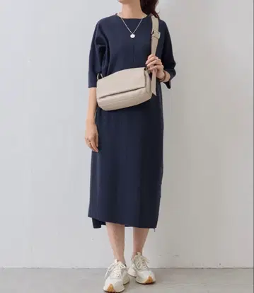 비어즐리 사라트 니트 원피스 0 네이비