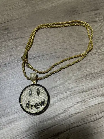 drew house 목걸이