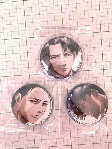 진격의 거인 리바이 캐릭터 배지 컬렉션 캔뱃지 3개 세트 2
