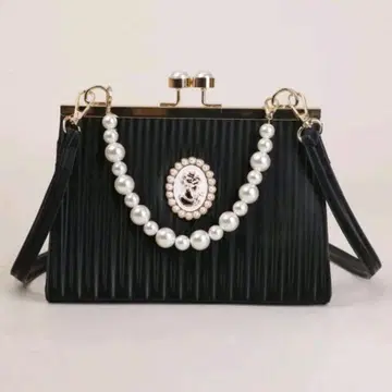 플리츠 디자인 블랙 숄더백 캐주얼 엘레강트 가마구치 백