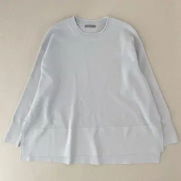 컨디션 최상 띠어리 럭스 부드러운 오버 사이즈 니트 최근 스카이블루