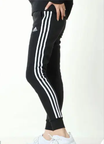 아디다스 쓰리 스트라이프 스웨트 팬츠 S 사이즈 속기모