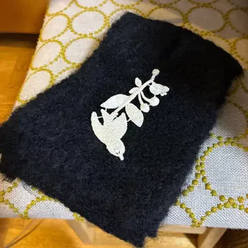 미나 페르호넨 muschio 머플러 forest parade