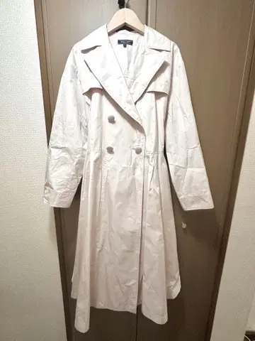 DUAL VIEW 옅은 핑크 트렌치코트 40